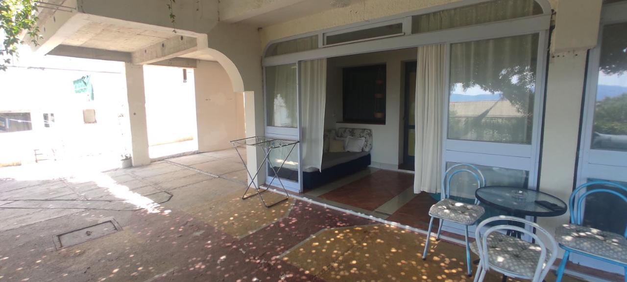 Apartmani Ankora Brist Exteriör bild