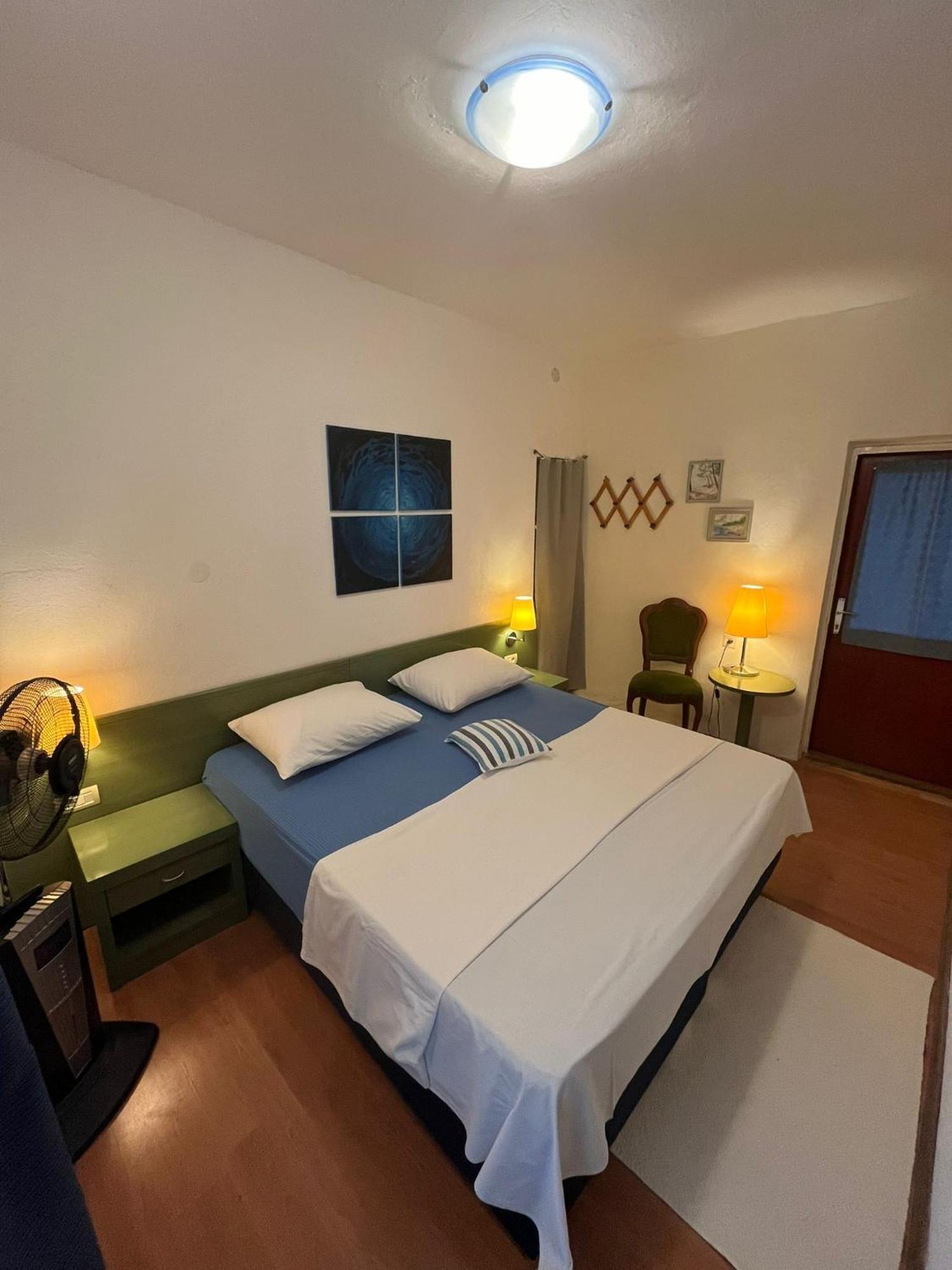 Apartmani Ankora Brist Rum bild