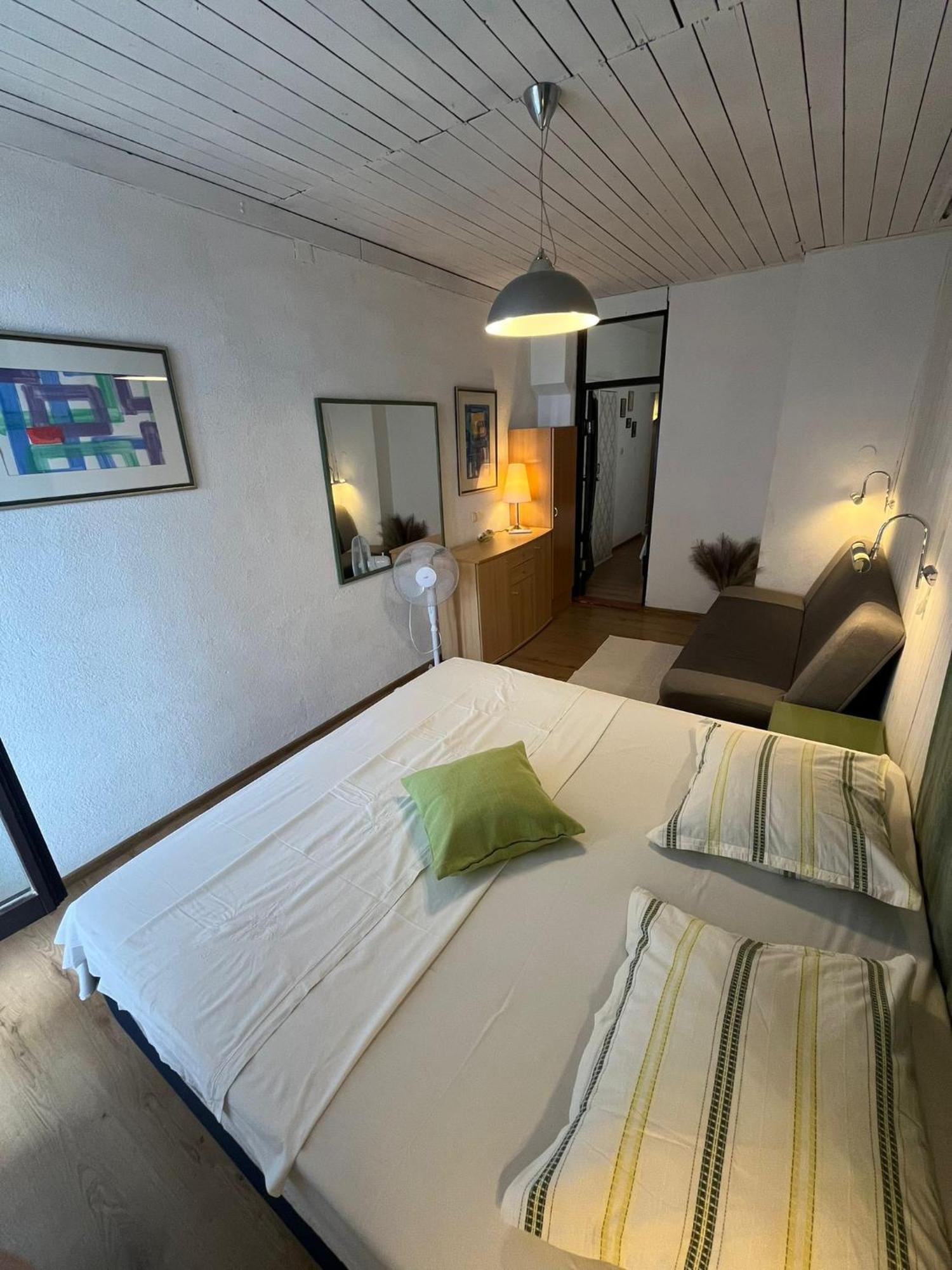 Apartmani Ankora Brist Rum bild